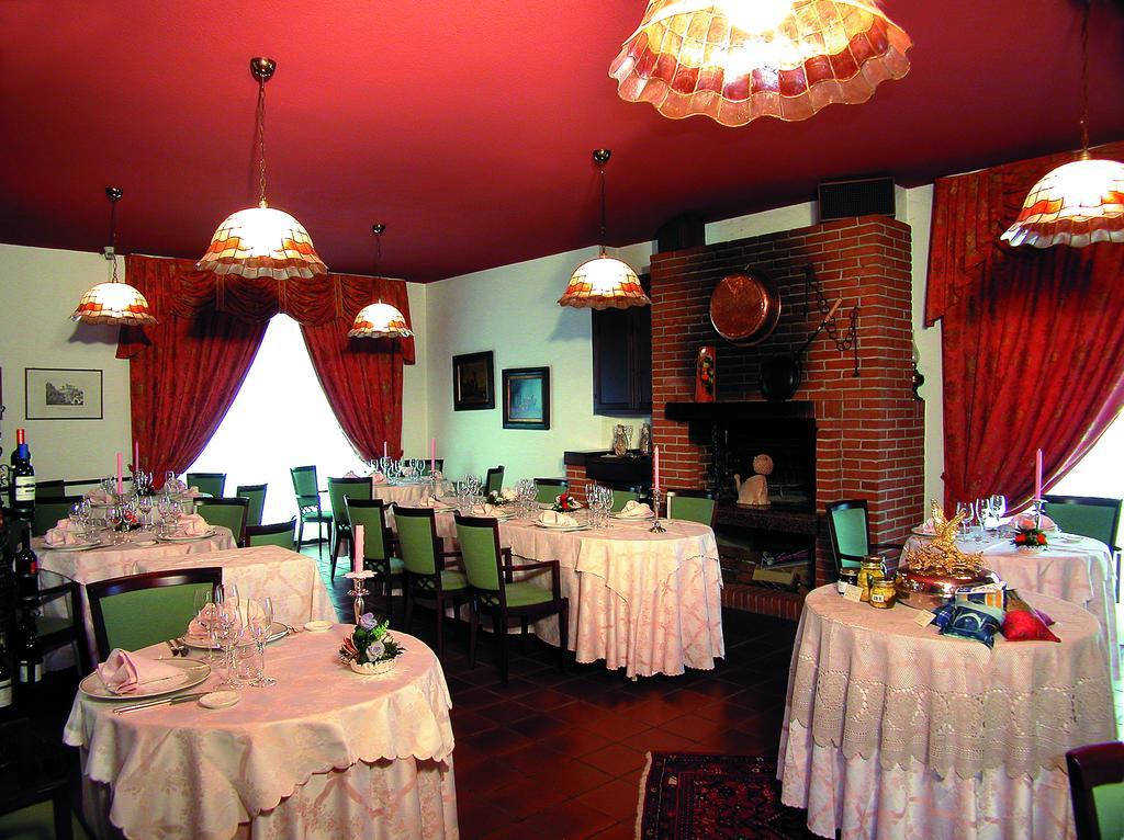 Villa San Carlo Cortemilia Екстер'єр фото