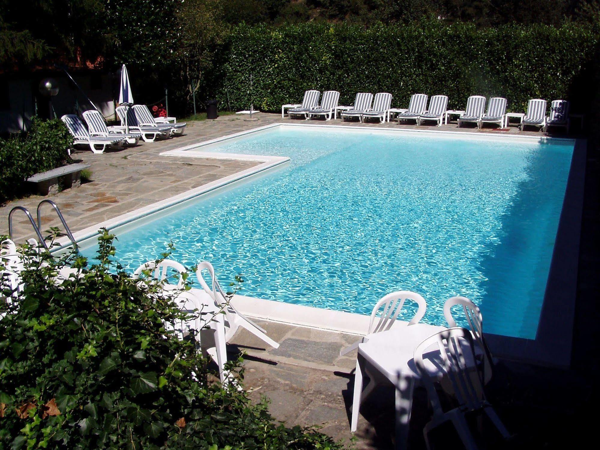 Villa San Carlo Cortemilia Екстер'єр фото